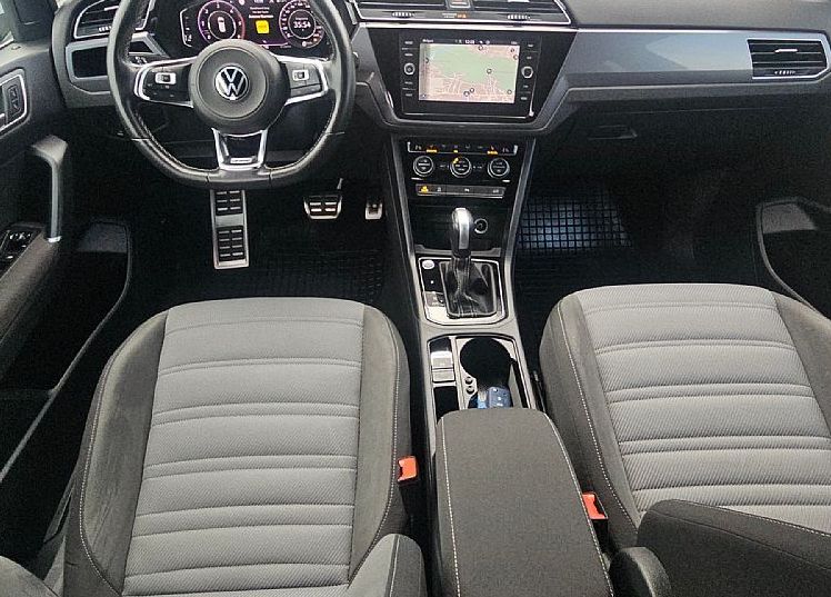 Zunanja slika - VW Touran - °R-LINE° 2.0 TDI DSG 150ks  °7-SEDEŽEV° °VIRTUAL° - 9