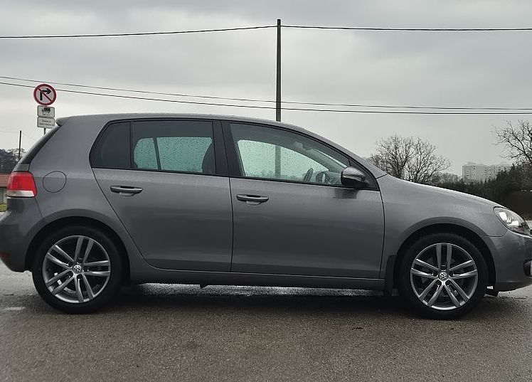 Zunanja slika - VW Golf - 1.4 TSI DSG Comfortline 122ks ALU 17 ZELO LEP - 8