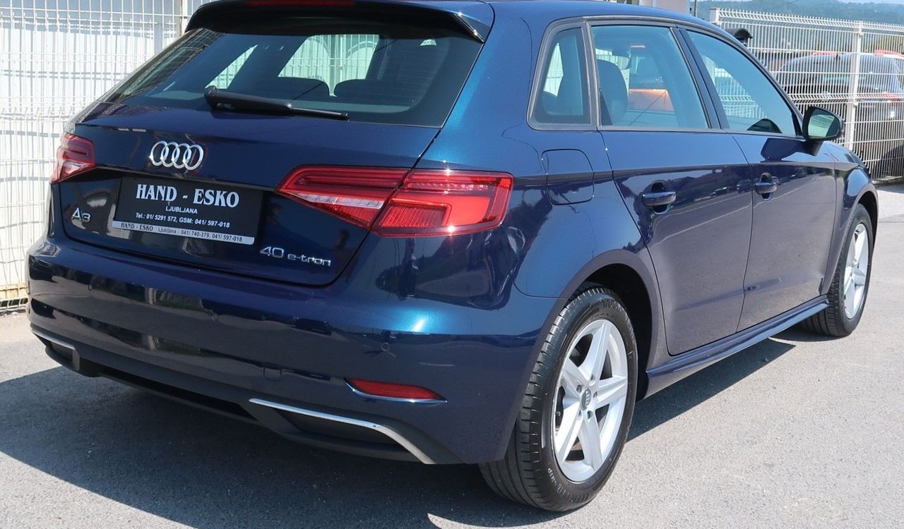 Zunanja slika - Audi A3 - 40 E-tron S-tronic-VIRTUAL-LED-NAVI-PDC - 5