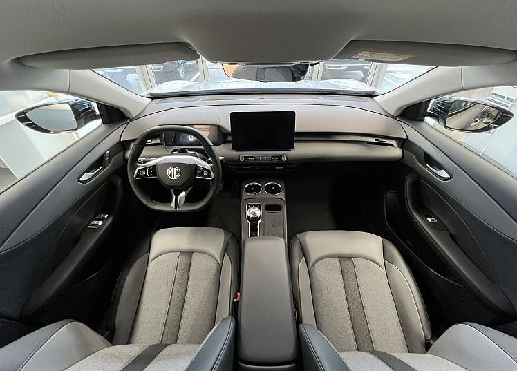 Zunanja slika - MG MGS5 EV - Luxury 64kW 7 let tovarniške garancije NA ZALOGI - 6