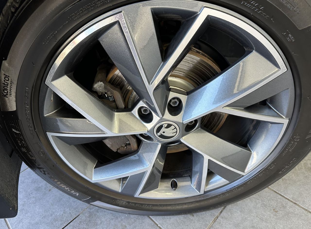 Zunanja slika - Škoda Kodiaq - 2.0 TDI Sportline DSG.NEMŠKA+4ALU.KAMERA.ACC - 3