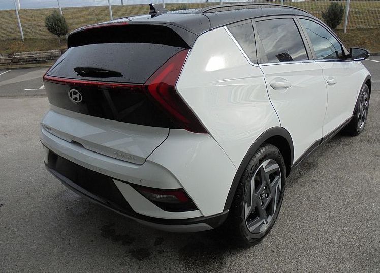 Zunanja slika - Hyundai Bayon - 1.0 T-GDI 90 PREMIUM DCT°RADAR°TWO-TONE° ZALOGA - 4