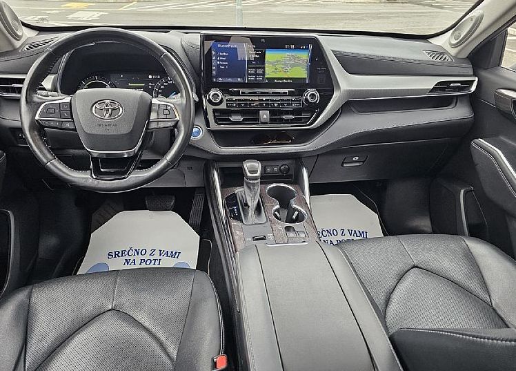 Zunanja slika - Toyota Highlander - 2.5 HEV AWD Premium 7sed|HUD|JBL|360kamere|Panorama - 7