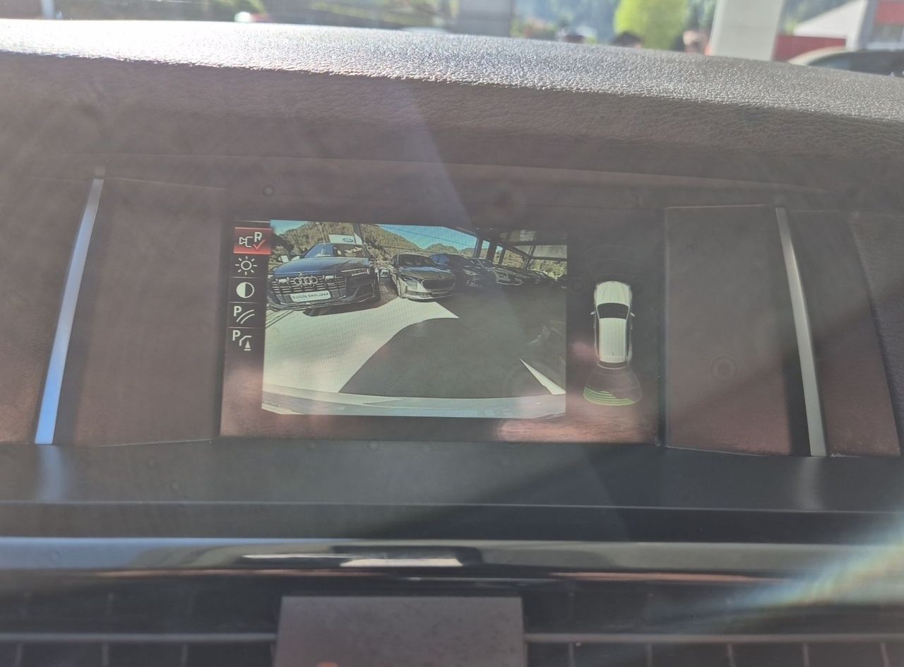 Zunanja slika - BMW X3 - serija :  xDrive 20d AUT-BIXENON-PDC-KAMERA-NAVI-ODLIČEN - 17