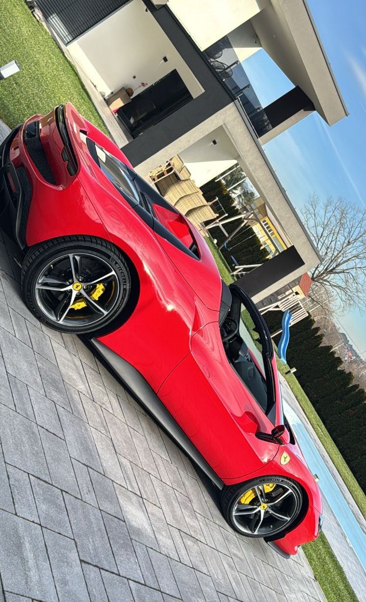 Zunanja slika - Ferrari 296 - GTS-SPYDER-830KM-CARBON-LIFT-AKRAPOVIČ - 2
