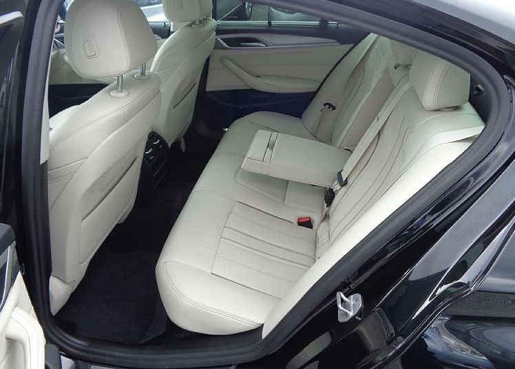 Zunanja slika - BMW Serija 5 - : 530e AUTOMATIC - MAX OPREMA -KASKO GRATIS - 8