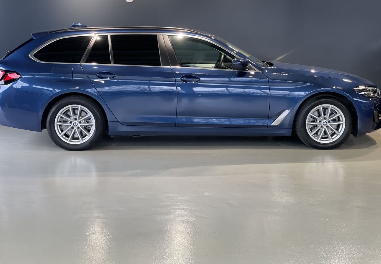 Zunanja slika - BMW Serija 5 - Touring: 1.LASTNIK-BUSINESS-RADAR-NAVI-MEMORY-USNJE - 4