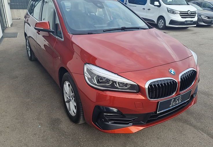 Zunanja slika - BMW Serija 2 - Gran Tourer: 216  SPORTLINE. 7 SEDEŽEV - 4