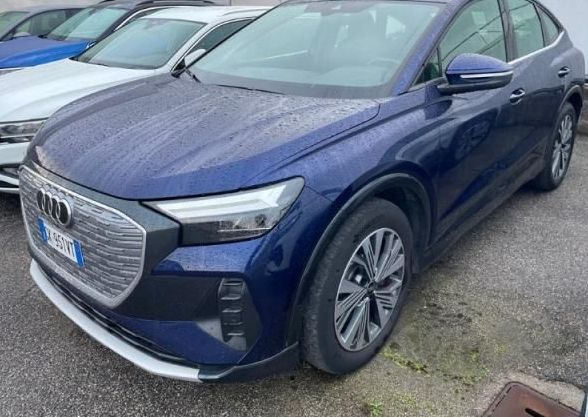 Zunanja slika - Audi Q4 Sportback e-tron - 50 e-tron quattro.KAMERA.LED.GRE.SEDE.NAVI.AL - 1