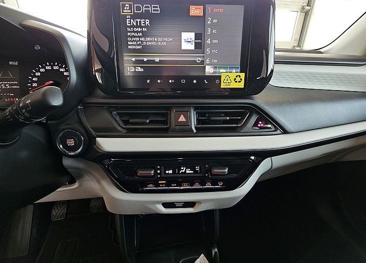 Zunanja slika - Suzuki Swift - 1.2 HIBRID COMFORT - 9