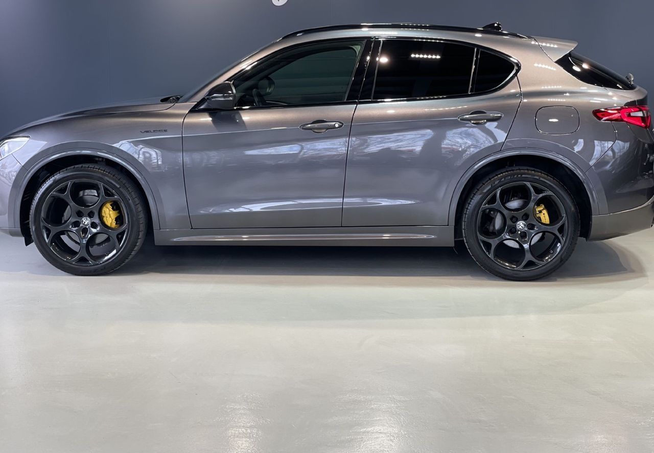 Zunanja slika - Alfa Romeo Stelvio - VELOCE-PANORAMA-KEYLESS-NAVI-USNJE-MEMORY-LED-ACC - 5