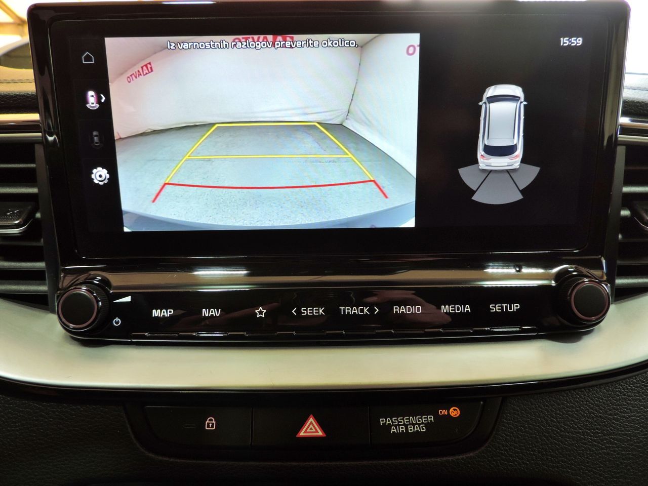 Zunanja slika - KIA Ceed - 1,6 CRDi MHEV  DCT - 16