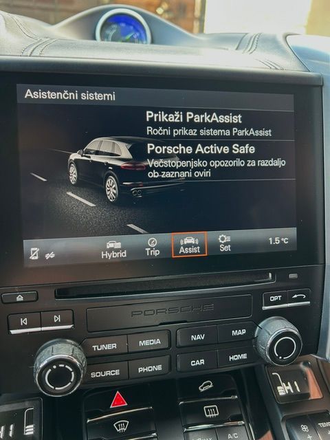 Notranja slika - Porsche Cayenne - S E-Hybrid Platinum Edition Tiptronic - 7