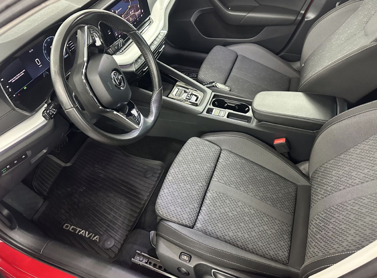 Zunanja slika - Škoda Octavia - 2.0 TDI Clever 110 kW.NEMŠKA.LED.KLJUK.NAVI.108000 - 20