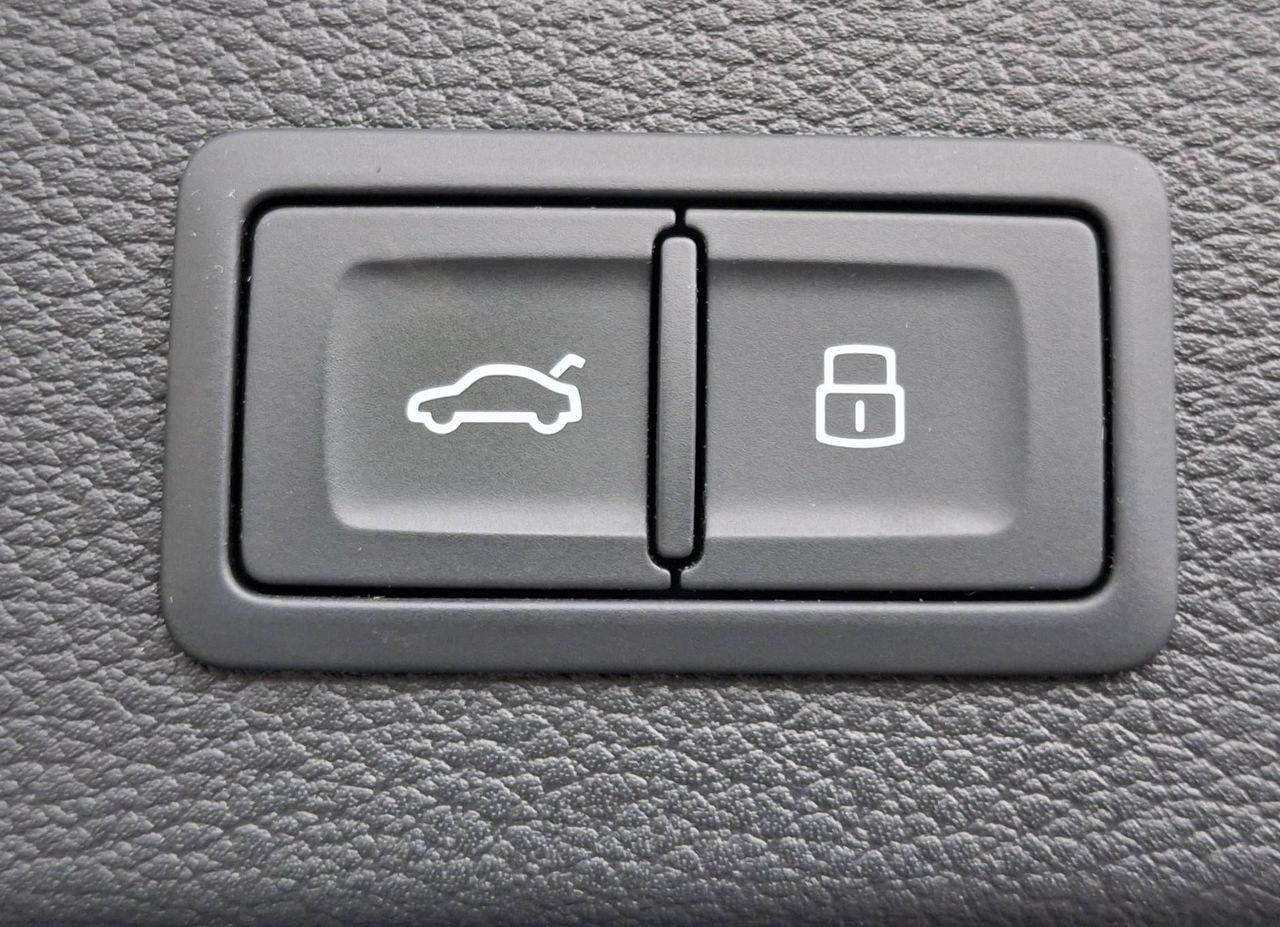 Zunanja slika - Audi Q2 - 35 TFSI DEC AKCIJA SPORT MATRIX VIRTUAL USNJE... - 8