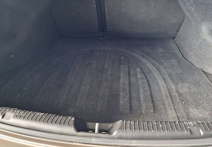 Zunanja slika - Hyundai Elantra - 1.6 CVVT STYLE SLOVENSKO POREKLO ... - 10