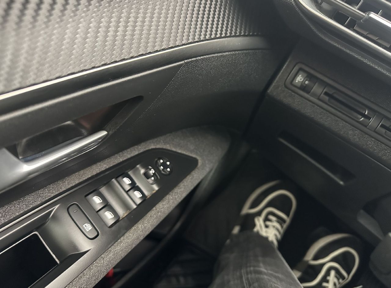 Zunanja slika - Peugeot 5008 - 1.5HDI 96KW.KAMERA.LED.NAVI.AUTOMATIK.128.000 KM - 15