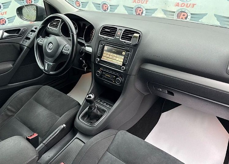 Zunanja slika - VW Golf - 2.0 TDI PARK.SENZ NAVI GRET.SEDEZ CAM... - 14