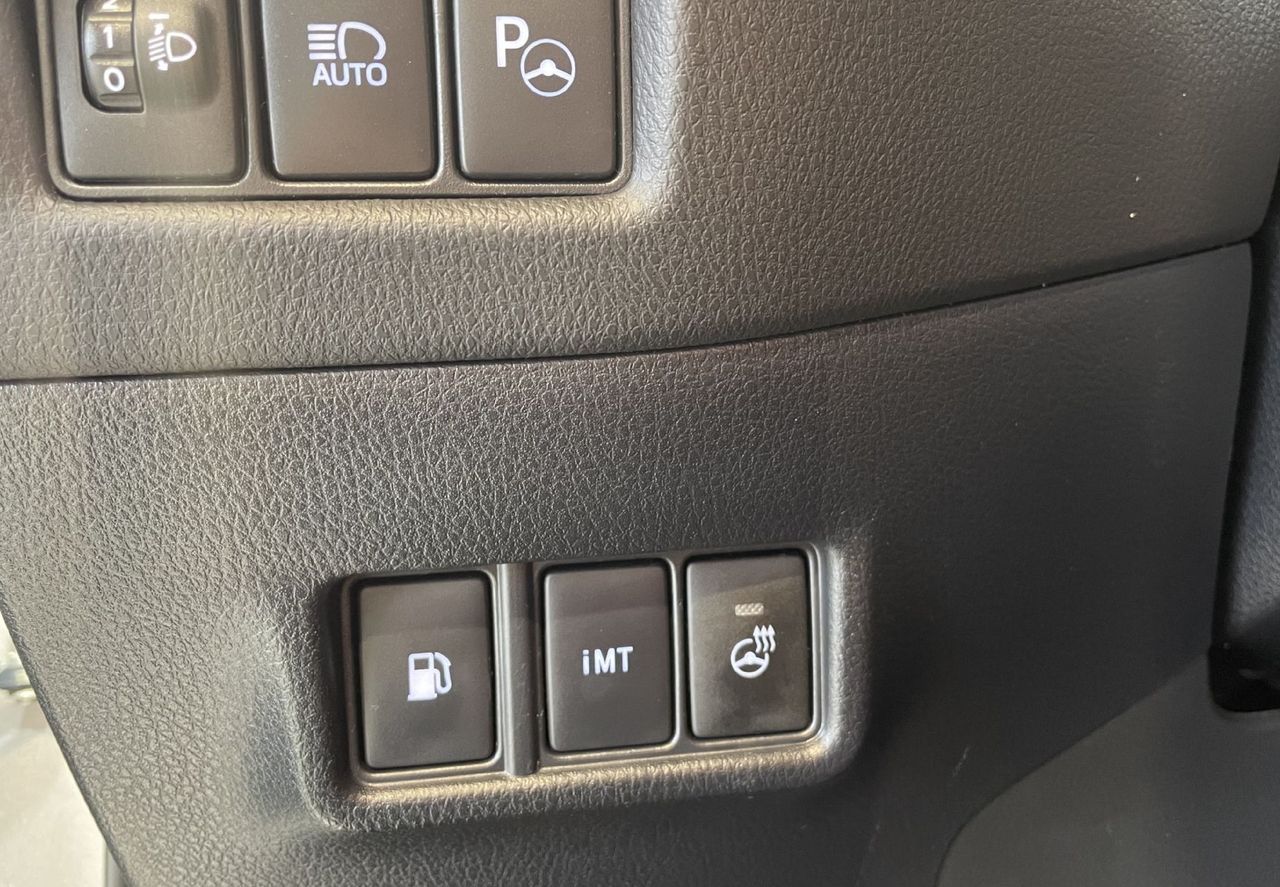 Zunanja slika - Toyota C-HR - KEYLESS-KAMERA-RADAR-LANE-PARK SENZORJI-GRETJE SED - 13