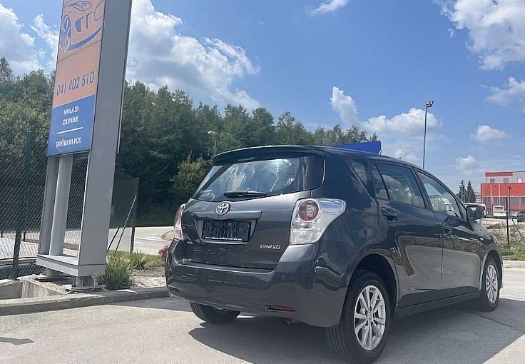 Zunanja slika - Toyota Verso - 2.0 D4-D Sol 7 sedežev REDNO SERVISIRAN... - 4