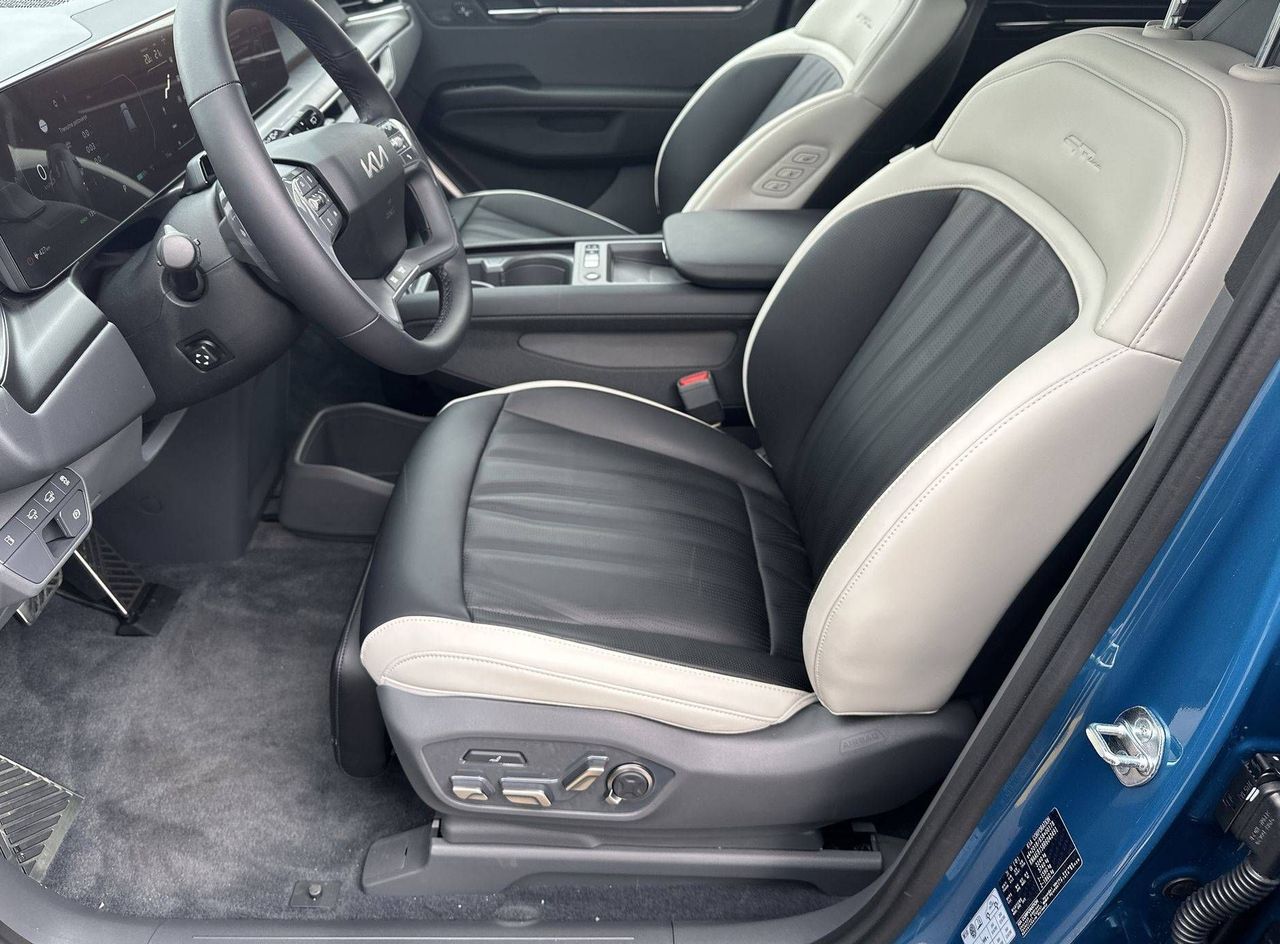 Zunanja slika - KIA EV9 - 99.8 kWh GT-Line Launch 141.5 kW. 7 sedežev - 10