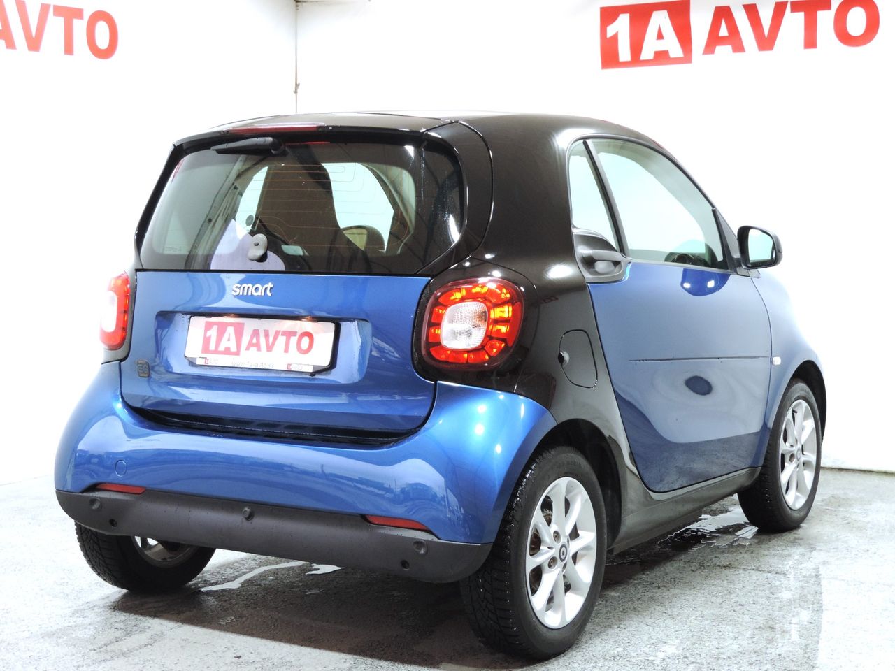 Zunanja slika - Smart Smart fortwo - 60 kW 82 KM electric drive - 5