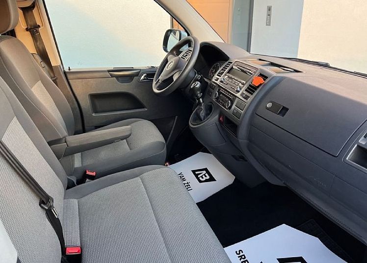 Zunanja slika - VW Caravelle - 2.0TDI+9 SEDEŽ+KLJUKA+WEBASTO... - 4