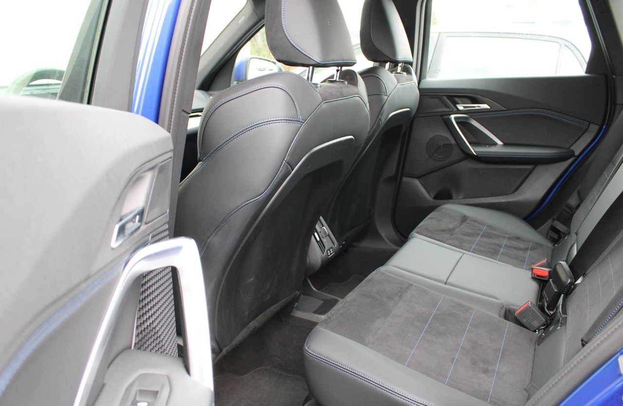 Zunanja slika - BMW X1 - serija :  sDrive18i  AT  M SPORT KAMERA KEYLESS LED - 13