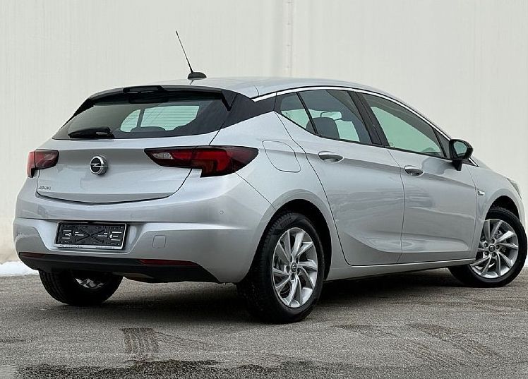 Zunanja slika - Opel Astra - 1.2 TURBO 81KW S S Elegance - 4