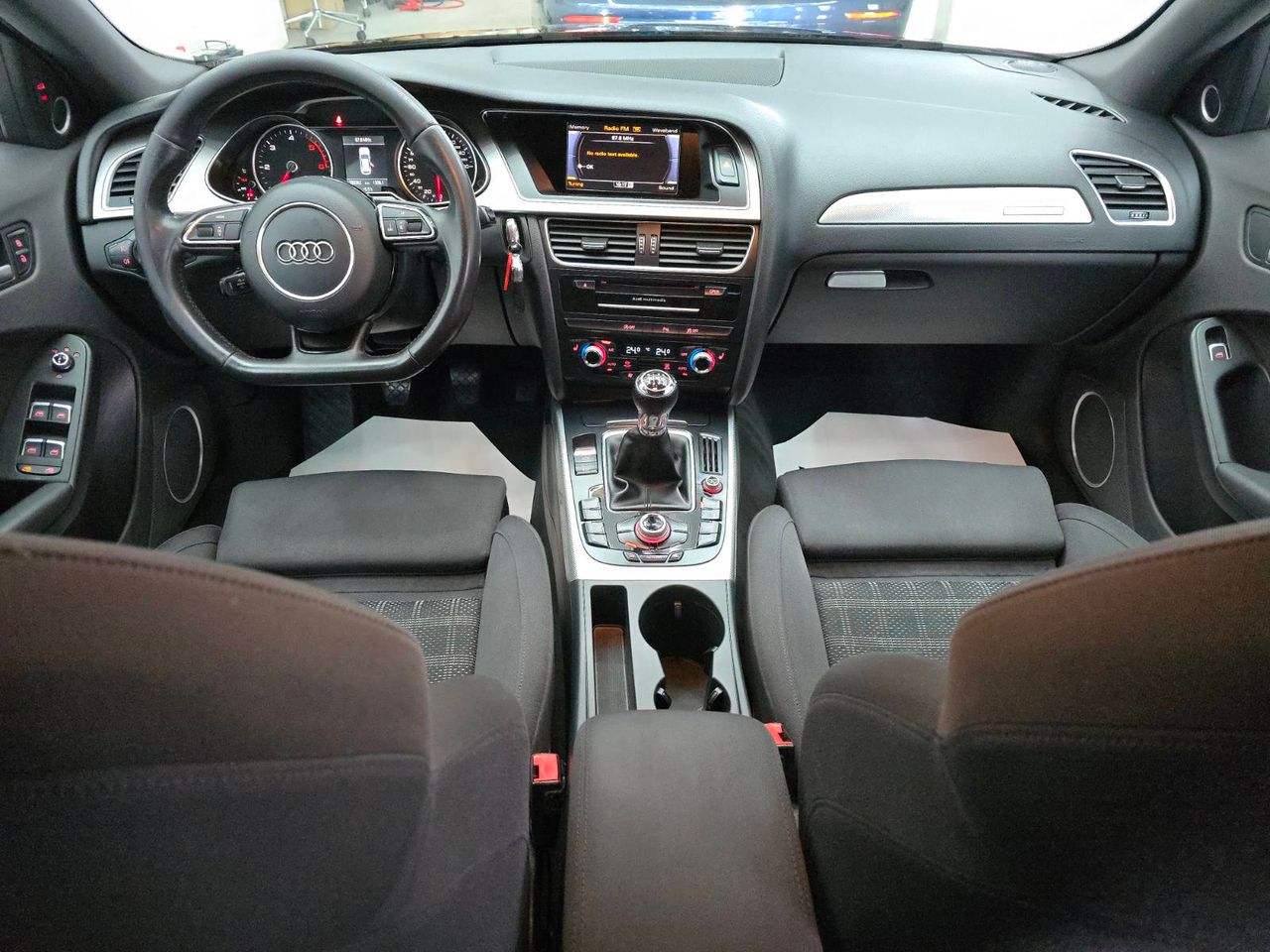 Zunanja slika - Audi A4 - Avant 2,0 TDI - 5