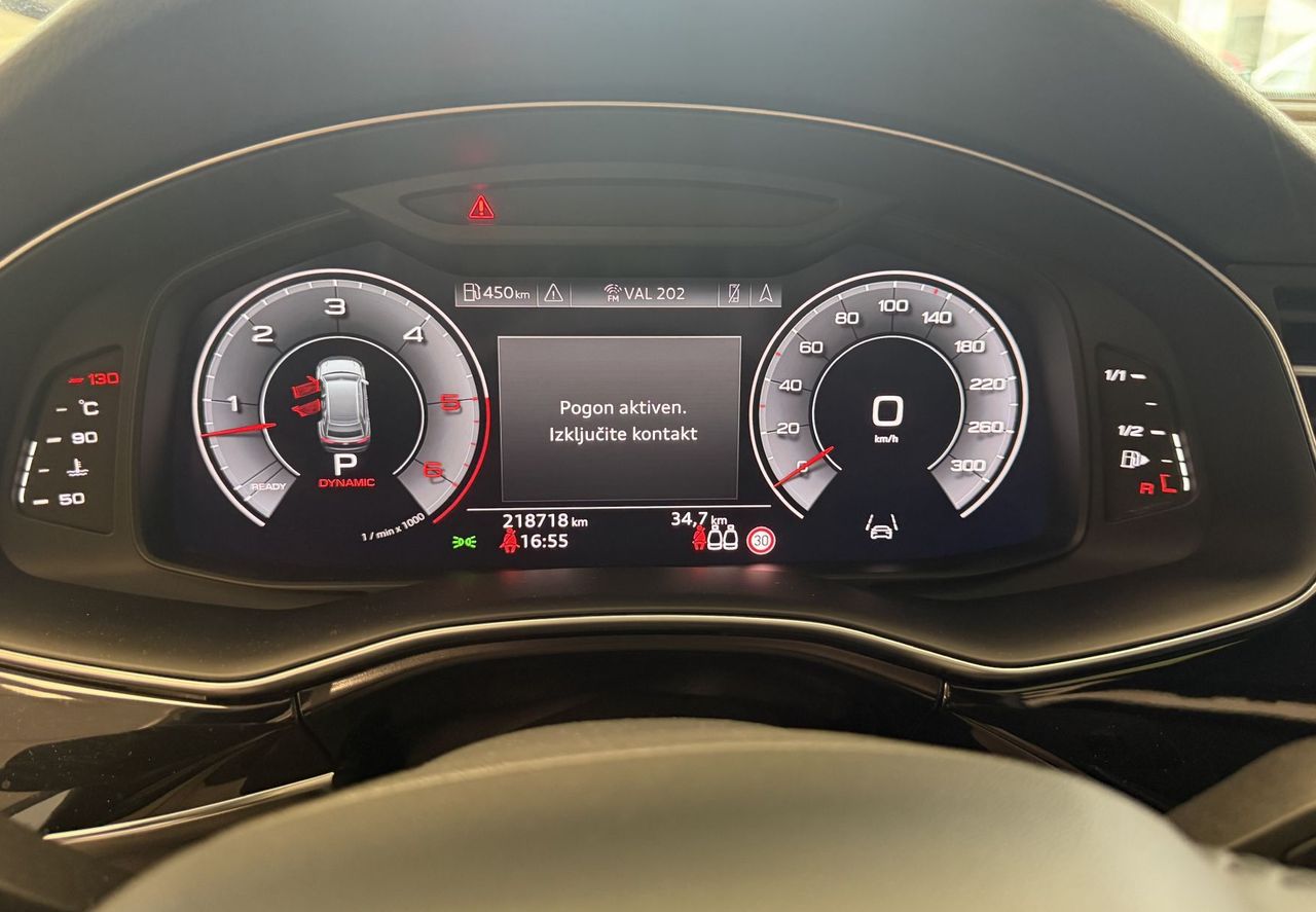 Zunanja slika - Audi Q8 - 50 TDI QUATTRO-S-LINE -PANORAMA-ZRAČNO-360¨ KAMER - 16