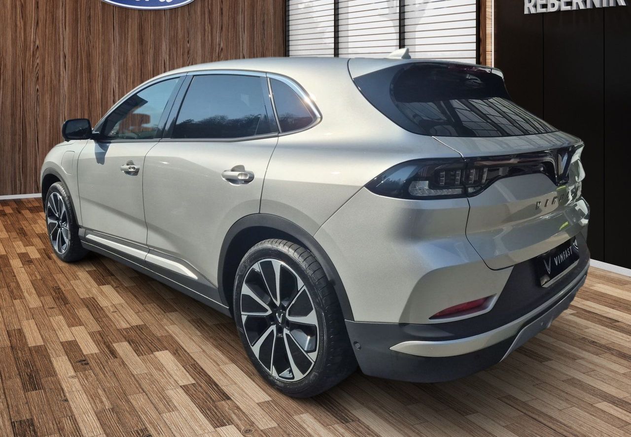 Zunanja slika - Vinfast VF8 - PLUS 87.7kWh 408PS AWD-GRATIS POLNILNICA 22KW - 5