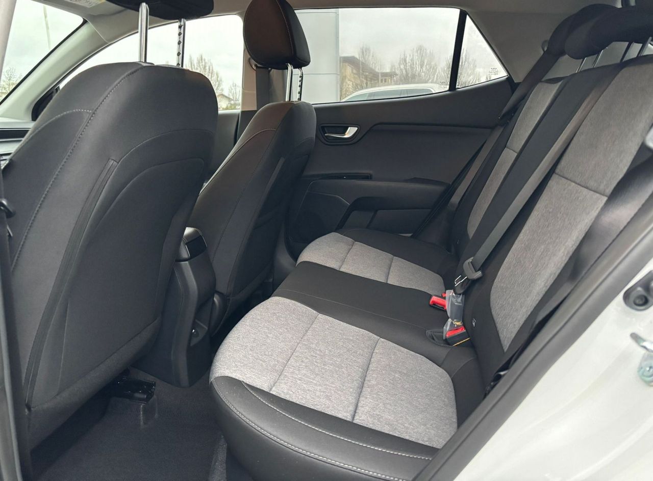 Zunanja slika - KIA Stonic - 1.0 T-GDi  EX Pulse M T - 8