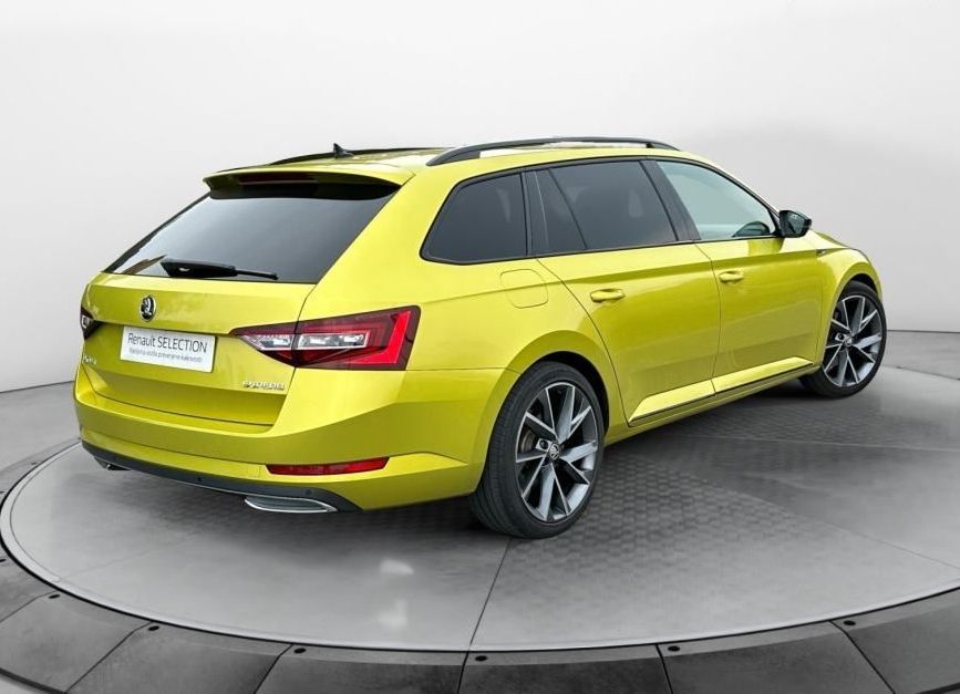 Zunanja slika - Škoda Superb - 2.0 TDI Sportline Combi DSG 140 kW - 2