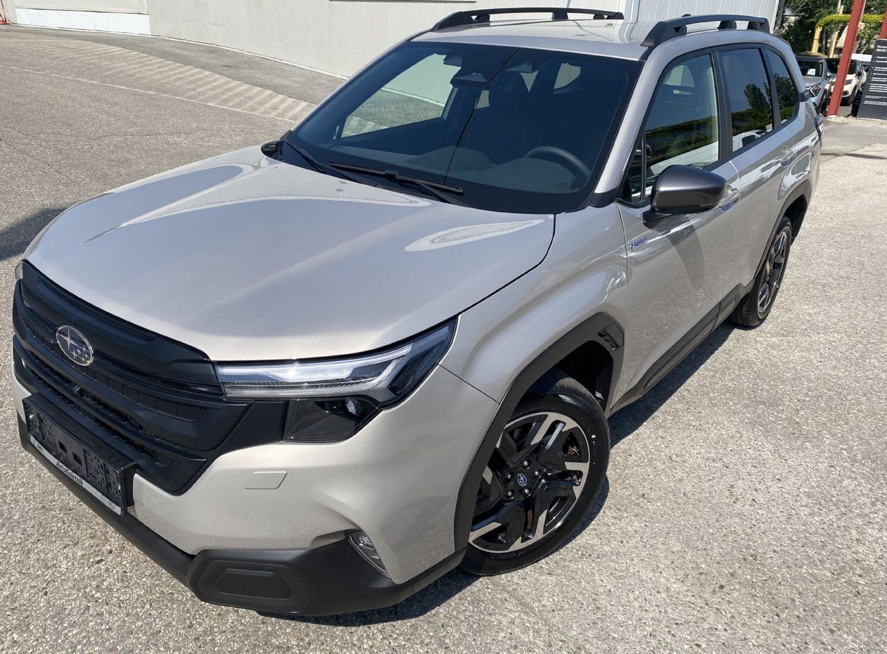 Zunanja slika - Subaru Forester - 2.0i CVT 4WD Lineatronic STYLE - 1