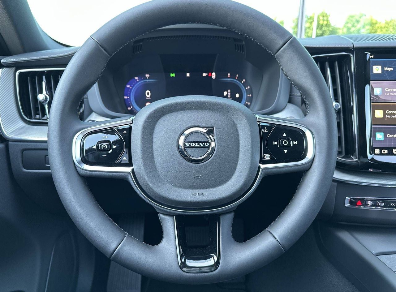 Zunanja slika - Volvo XC60 - B5  P  AWD Ultra Black Edition... - 14