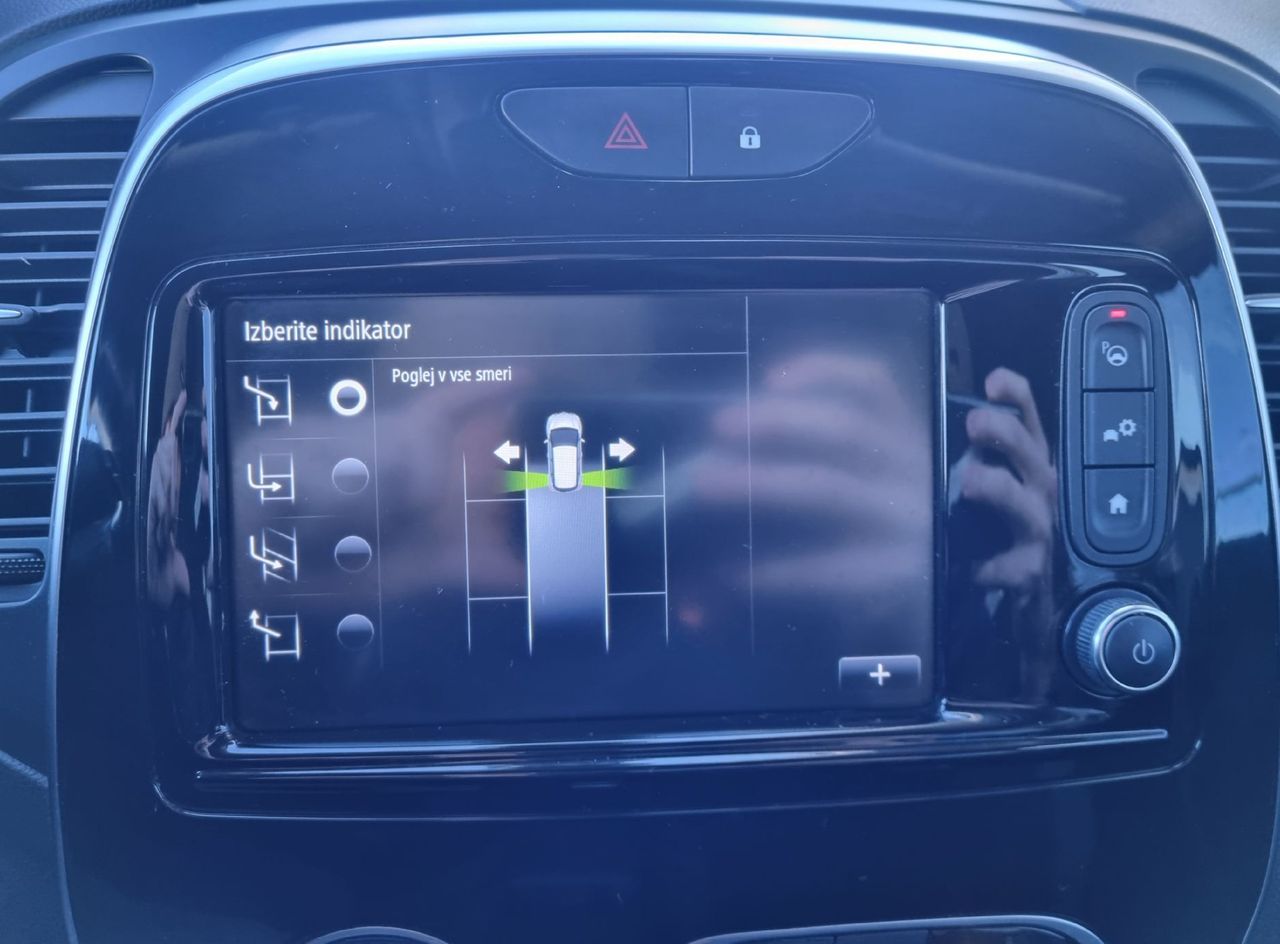 Zunanja slika - Renault Captur - Intens TCe 150 AVTOMATIK +VLEČNA KLJUKA+SERVISNA - 16