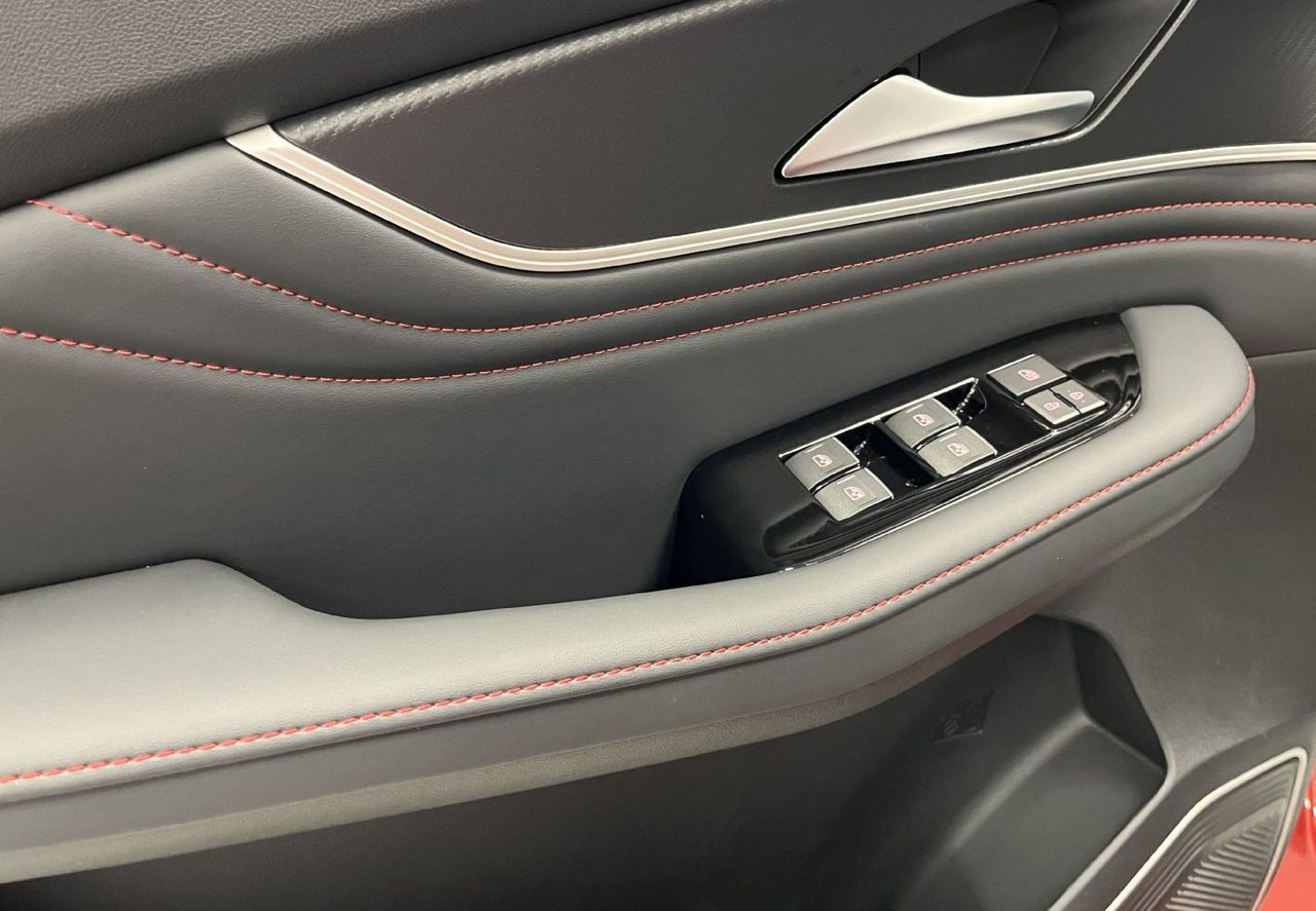 Zunanja slika - Forthing Forthing T5 EVO - T5 Evo 1.5 T-GDI LUXURY - NA ZALOGI - my 2025 - - 20