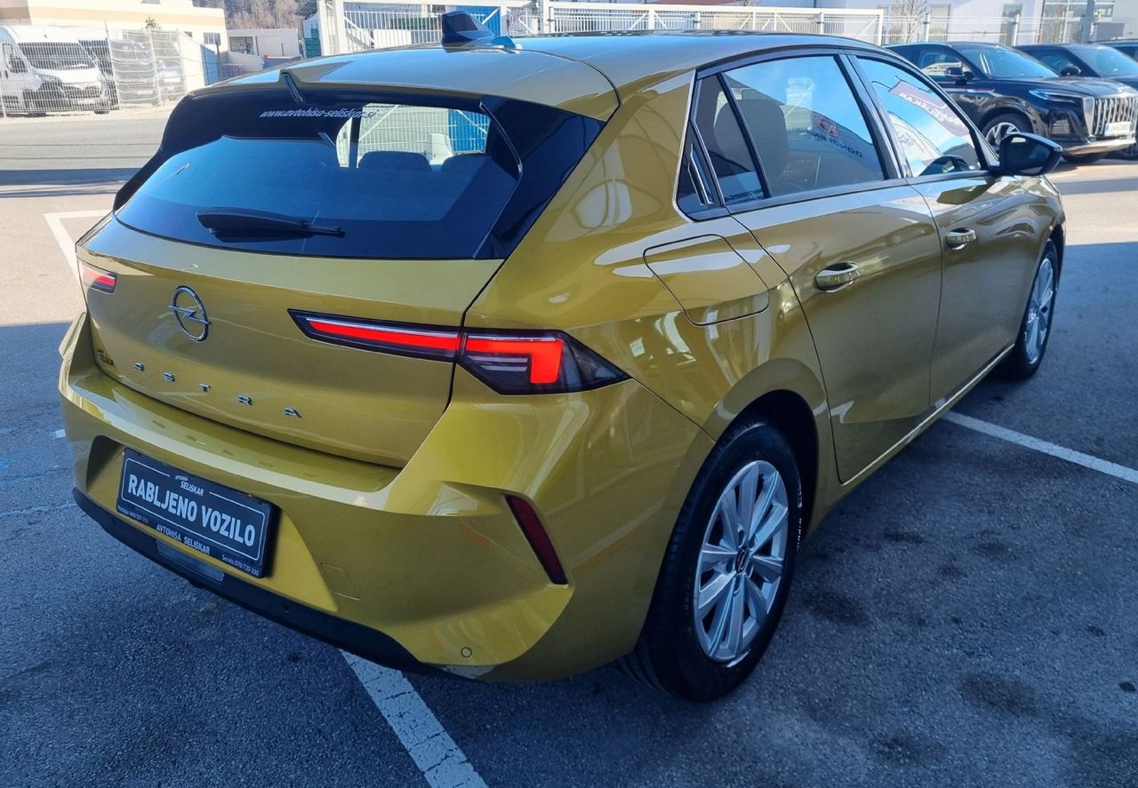 Zunanja slika - Opel Astra - 1.2 TURBO 96KW - ODLIČNO OHRANJENO-POTRJENA KNJIGA - 7