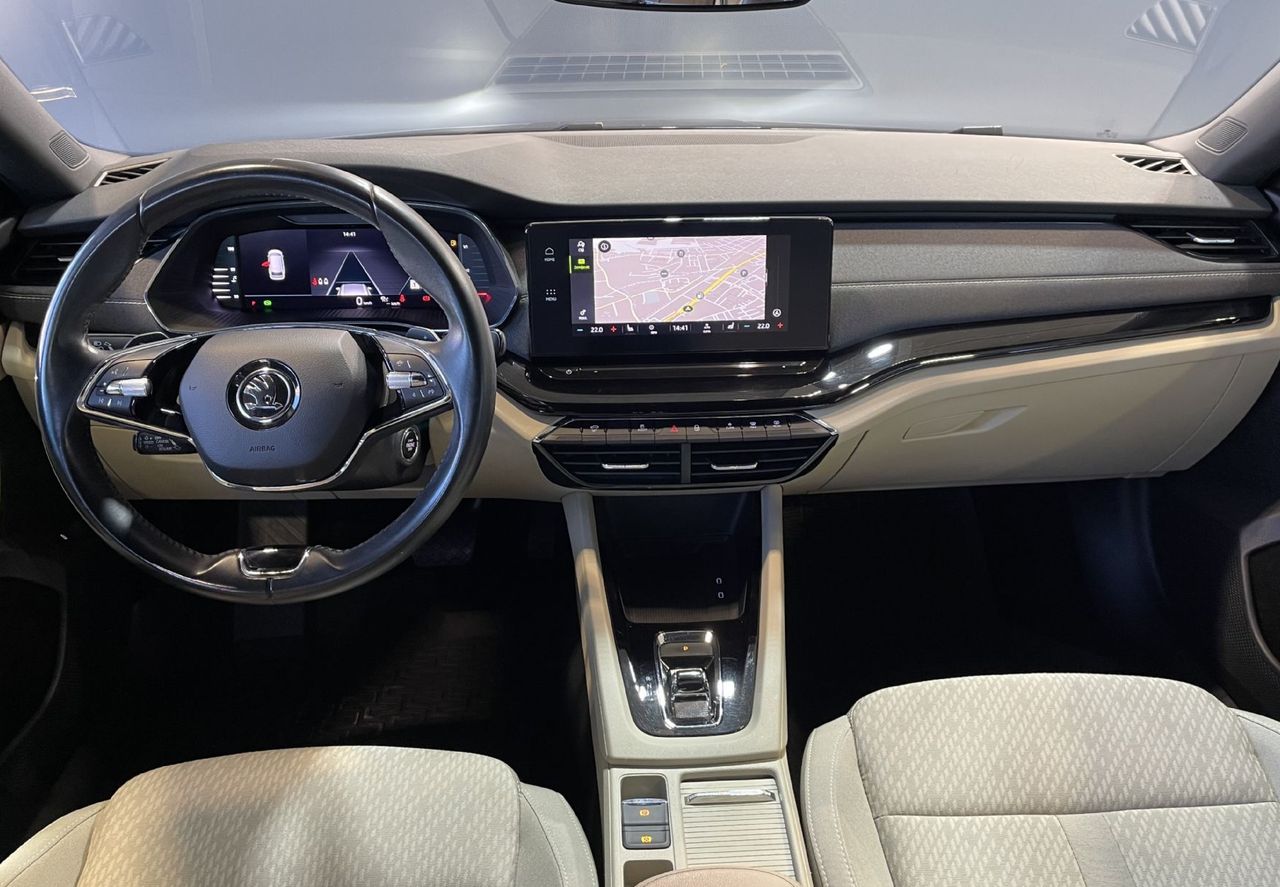 Zunanja slika - Škoda Octavia - VIRTUAL-NAVIGACIJA-LANE-RADAR-LED-DSG-ALU-KEYLESS - 11
