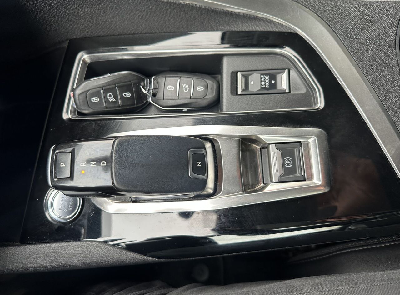 Zunanja slika - Peugeot 3008 - 1.5 BlueHDi 130 EAT8 Allure.KAMERA.NAVI.LED.USNJE - 14