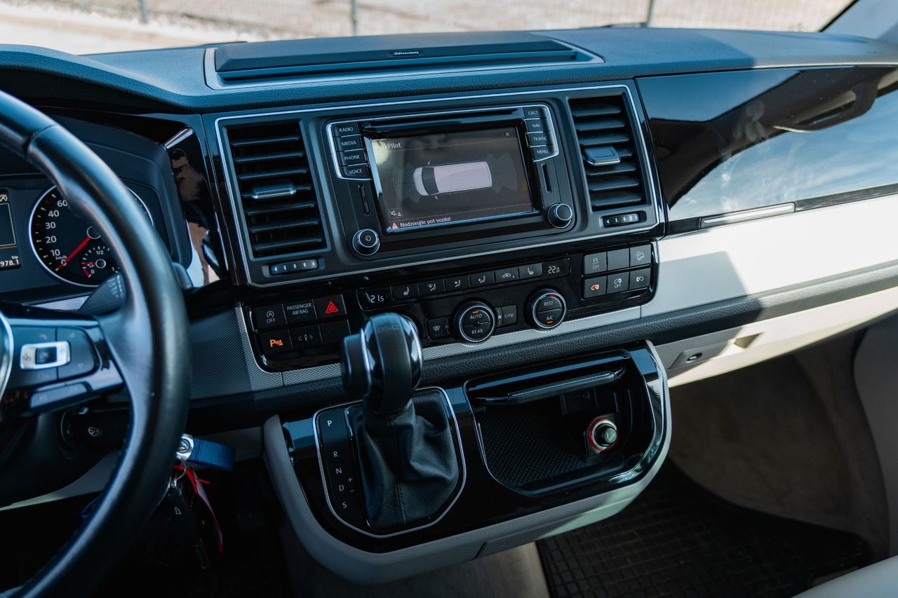 Zunanja slika - VW Multivan - 4motion 2,0 TDI KMR Highline DSG | BULLI - 12