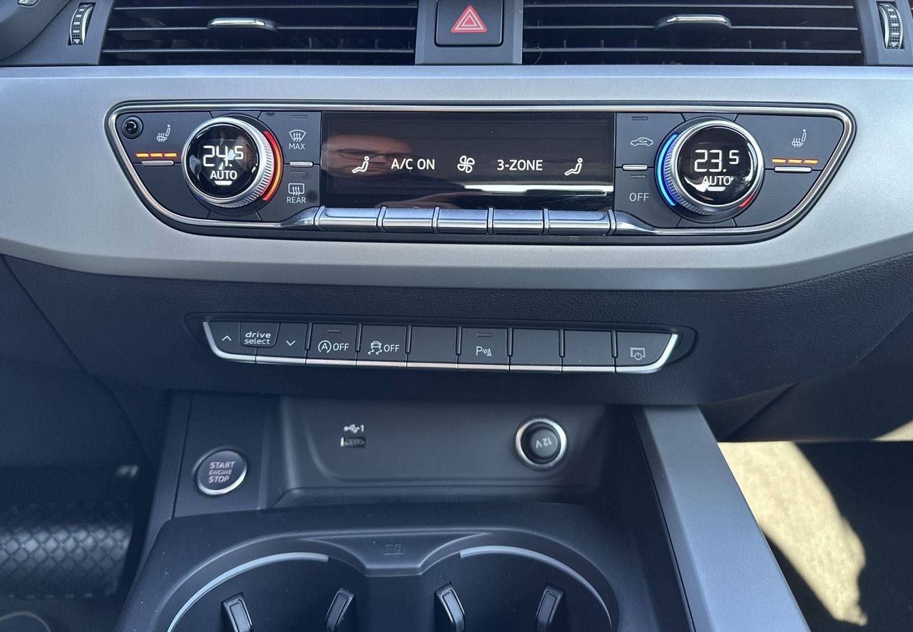 Zunanja slika - Audi A4 - Avant 40 TDI S tronic VIRTUAL ACC KAMERA GRETJE SED. - 19