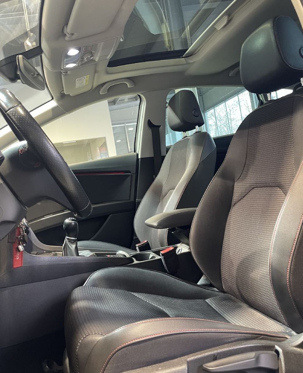 Zunanja slika - Seat Leon - 2.0TDI-FR-PANORAMA-NAVIGACIJA-TEMPOMAT-GRETJE SED - 8