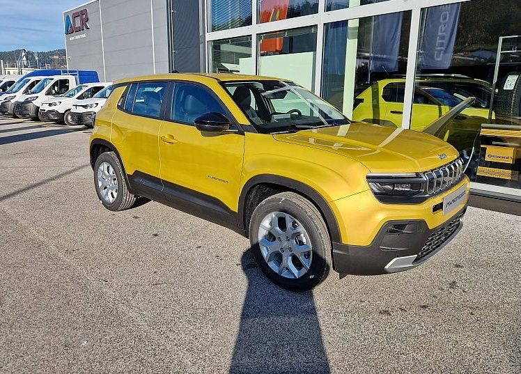 Zunanja slika - Jeep Avenger - 1.2 E-DCT6 MHEV 110 ALTITUDE + ZIMSKI BON - 2