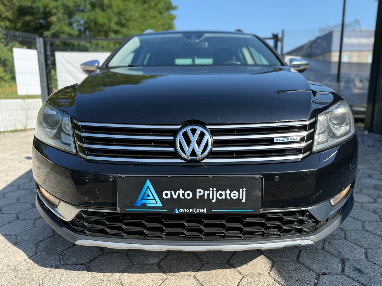 Zunanja slika - VW Passat - 2.0 TDI 4M BlueM.T.Alltr.Premium avt.130 - 2