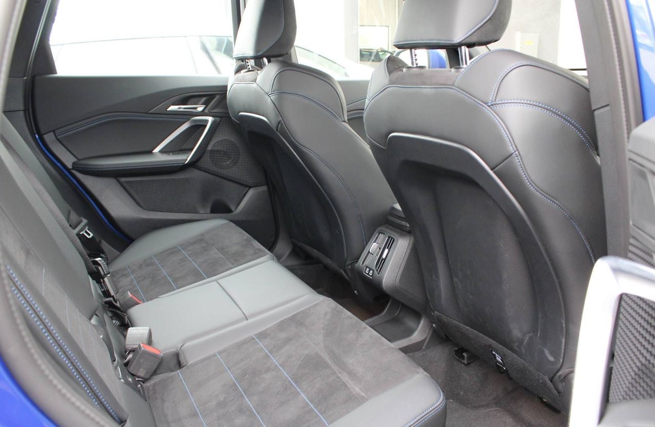 Zunanja slika - BMW X1 - serija :  sDrive18i  AT  M SPORT KAMERA KEYLESS LED - 14