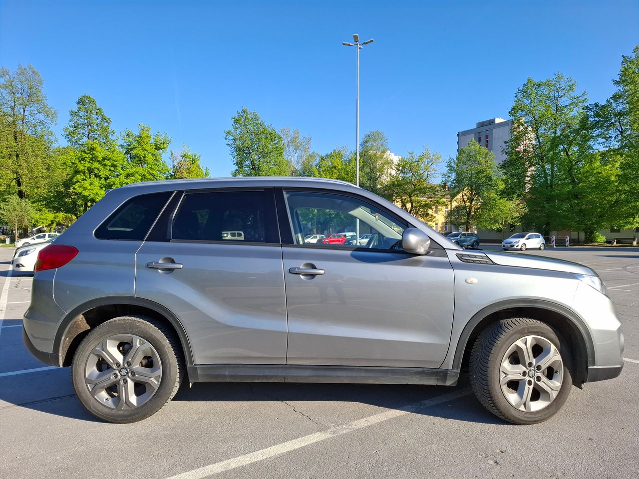 Zunanja slika - Suzuki Vitara - AllGrip 1,6 Premium - 3