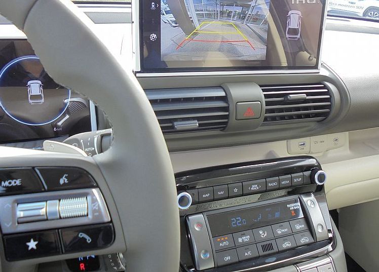 Zunanja slika - Hyundai Inster - 84kW 49kWh PREMIUM˘17 alu° Winter ° ZALOGA ° - 9