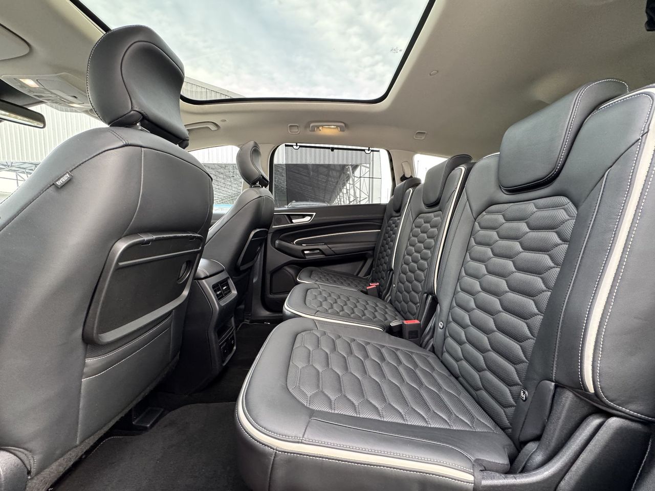 Zunanja slika - Ford S-MAX - 2.0EcoBlue 190KM AWD VIGNALE AVT PANORAMA AKT.TEMP - 9